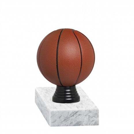 Basketball-Farbstatuette mit Sockel
