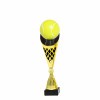 Tennisball auf einer schwarz-goldenen Trophäe C