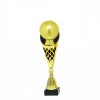 Basketball auf einer schwarz-goldenen Trophäe